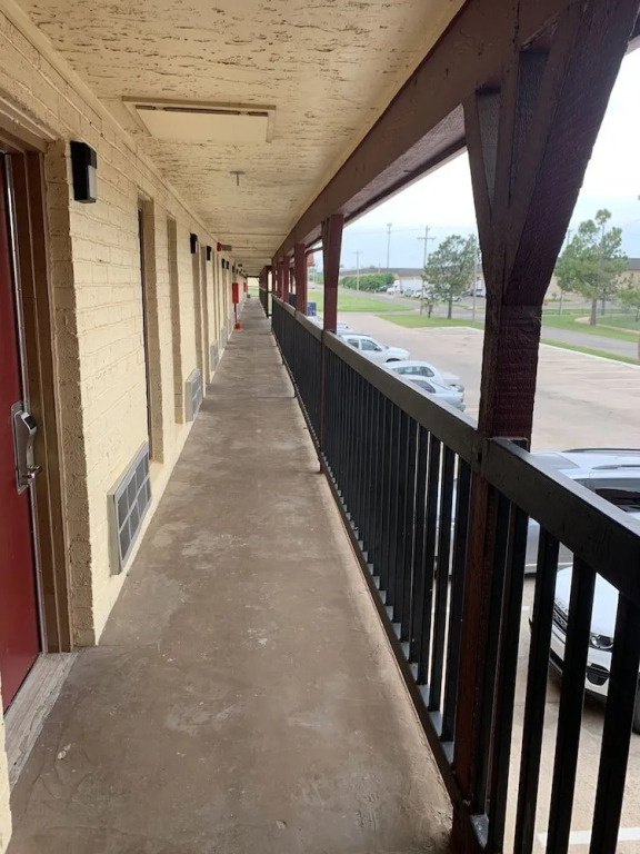 Executive Inn