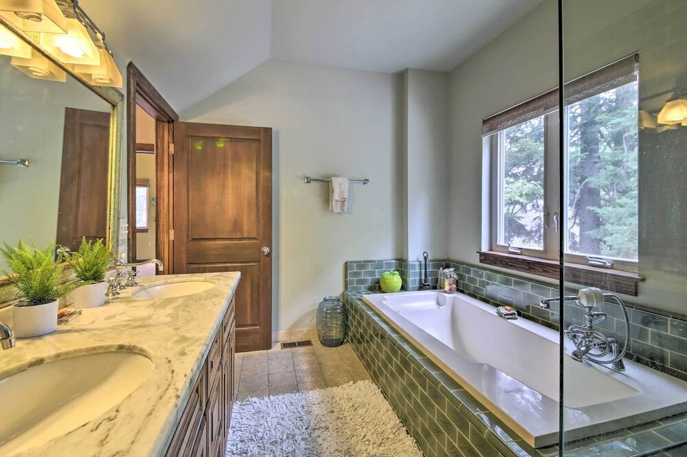 Incredible Lake Arrowhead Home w/ Views & Decks!