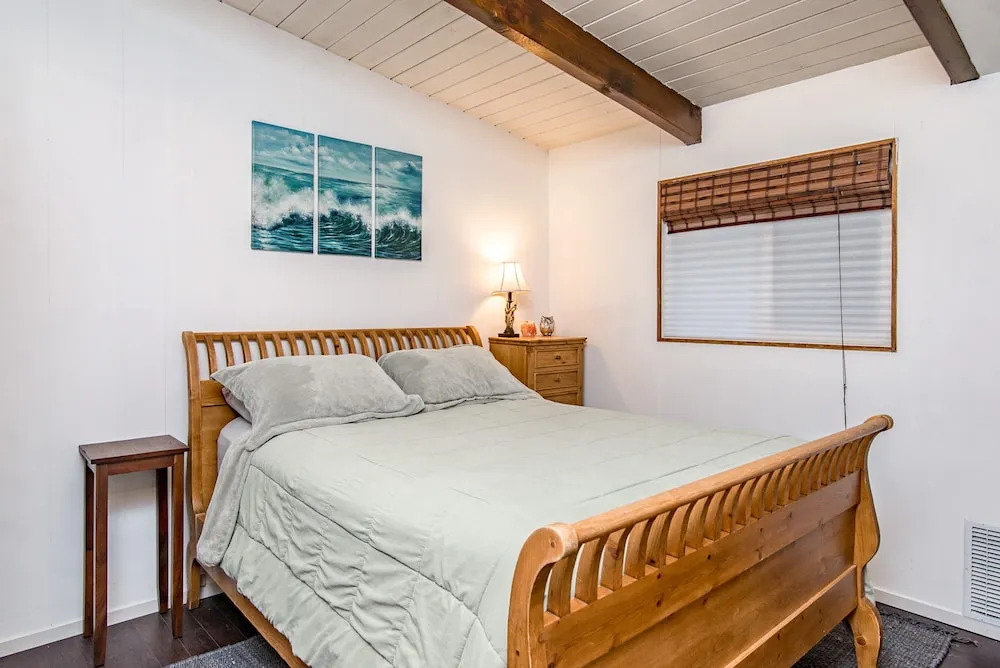 Hip Norwegian-Style Cabin - 3 Mins to Heavenly by RedAwning