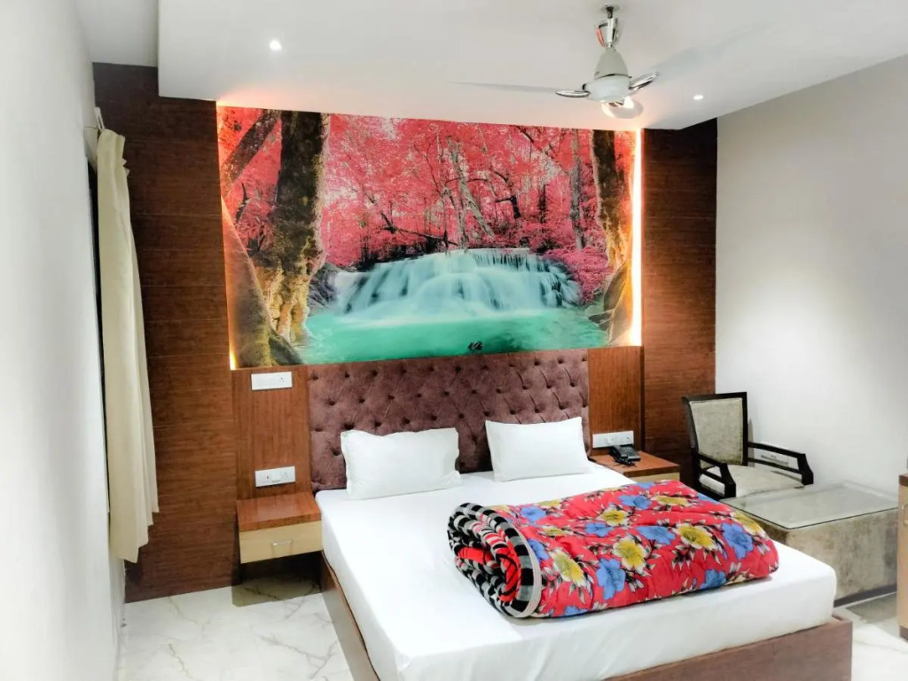 Rbs Hotel & Restaurant