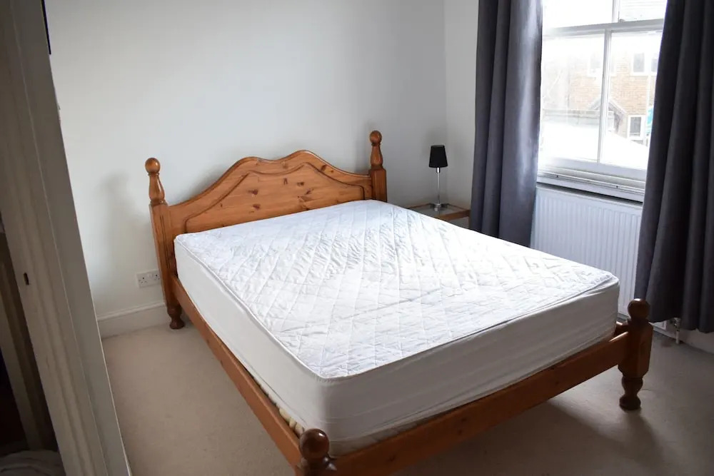1 Bedroom Flat Near Richmond Park