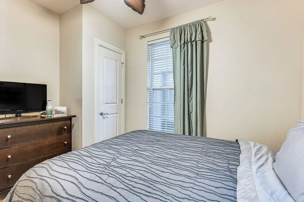 Quiet Condo w/ Patio: 3 Mi to Dtwn Branson!