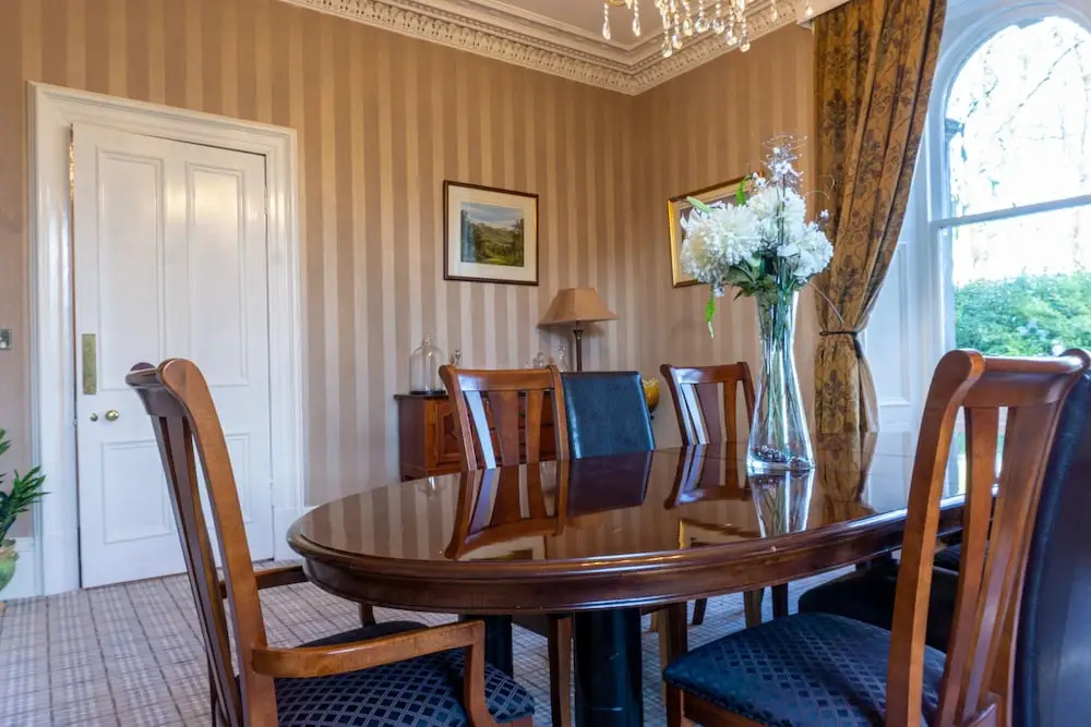 Newton Manor House - Luxury Retreat Sleeps 13