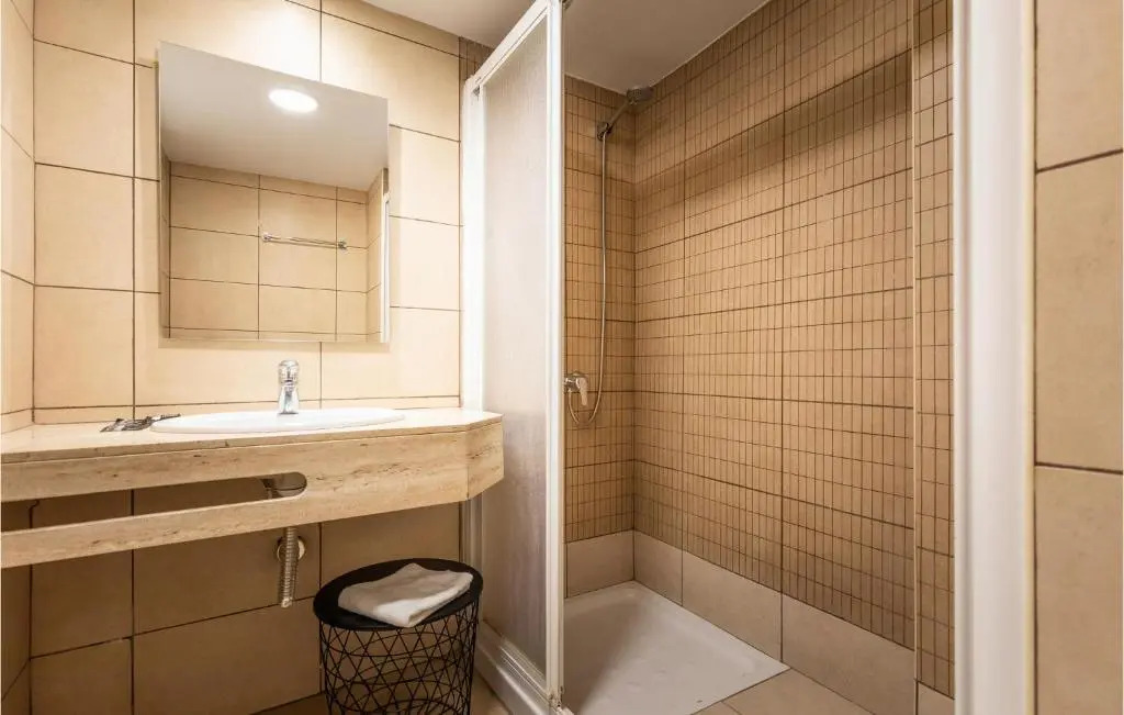 Awesome apartment in Lloret de Mar with 1 Bedrooms and WiFi