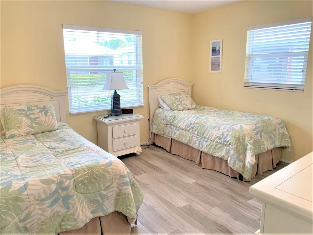 Aloha Kai - 59 2 Bedrooms 2 Bathrooms Apts