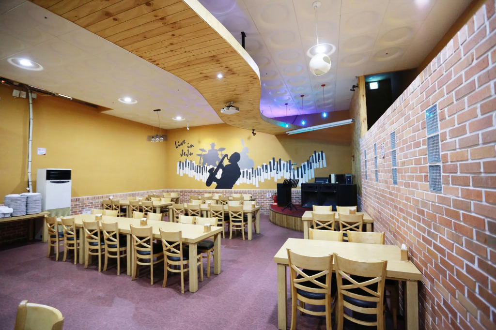 Olle Tourist Hotel