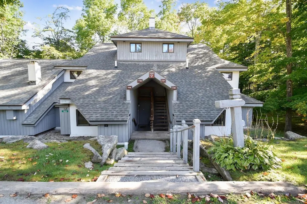 Woods Village 37