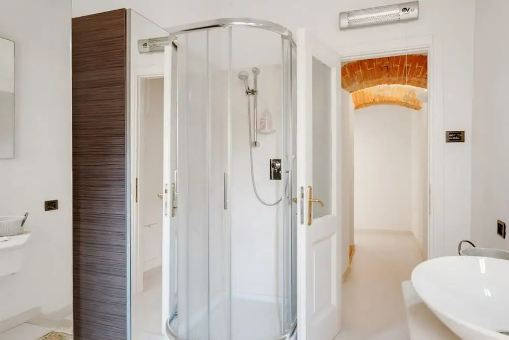 Sarzana White Apartment nel Centro Storico