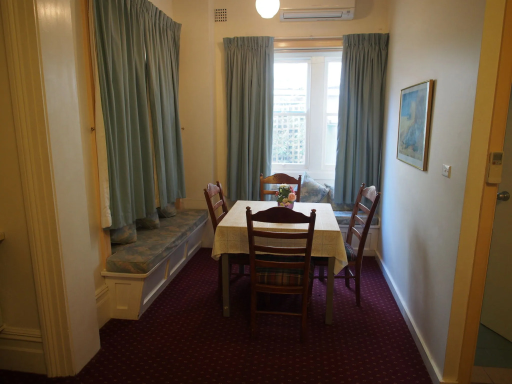The North Shore Hotel