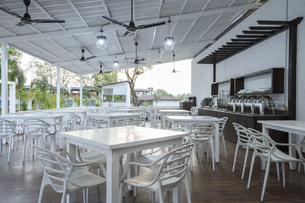 White Wood Resort By Stone Wood Hotels
