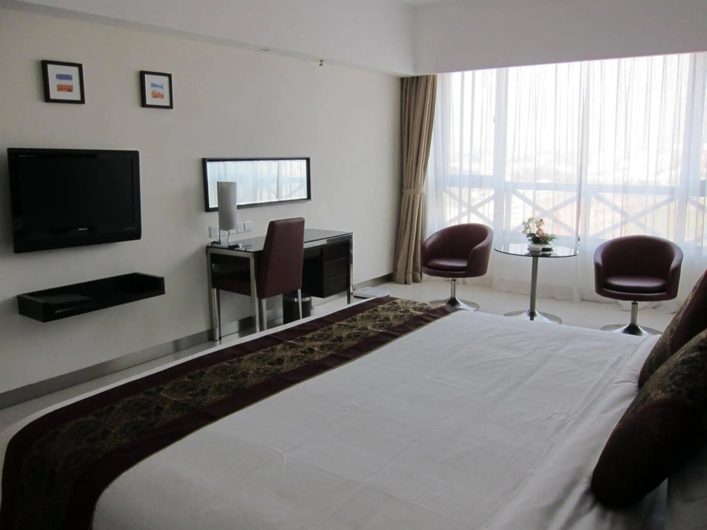 Clifford Hotel