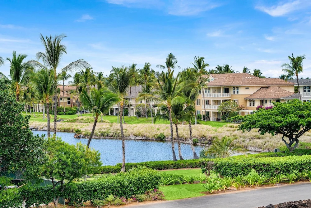 M33 Waikoloa Beach Villas