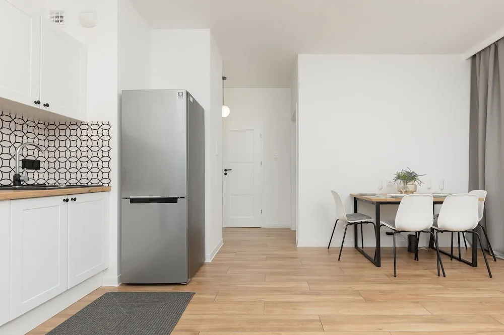 Spacious Apartment by Renters
