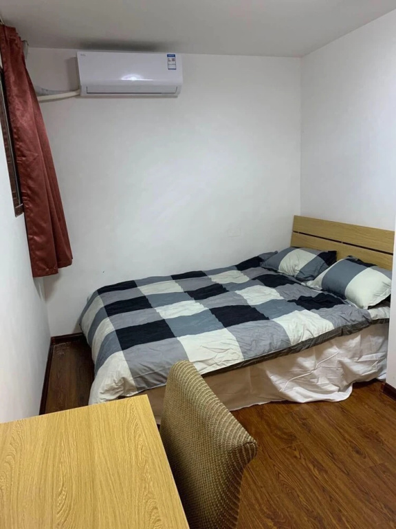 California Apartment HongMei Road Branch