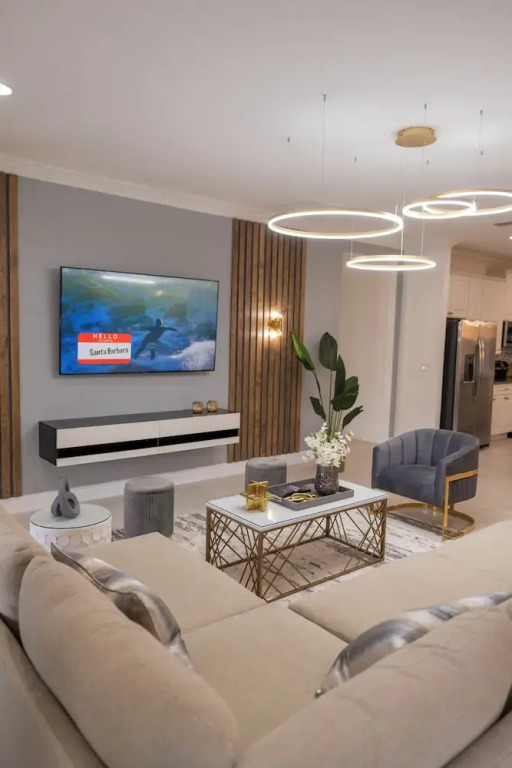 Spectacular 9BR Villa Your Dream