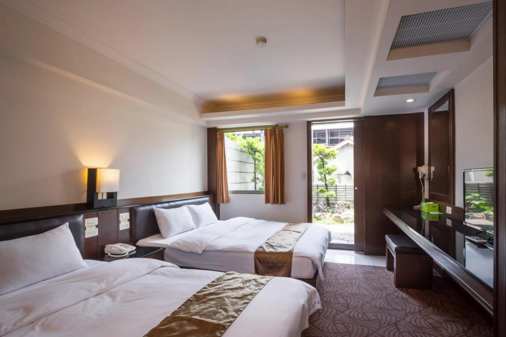 The Enterpriser Hotel