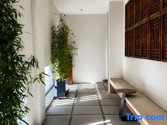 Zhangye · Ruchu EVERSO Qiye Luxury Design Guesthouse (National Wetland Park)
