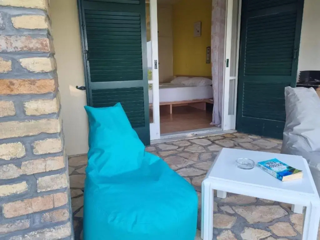 Glyfada Beachfront House Ab3g