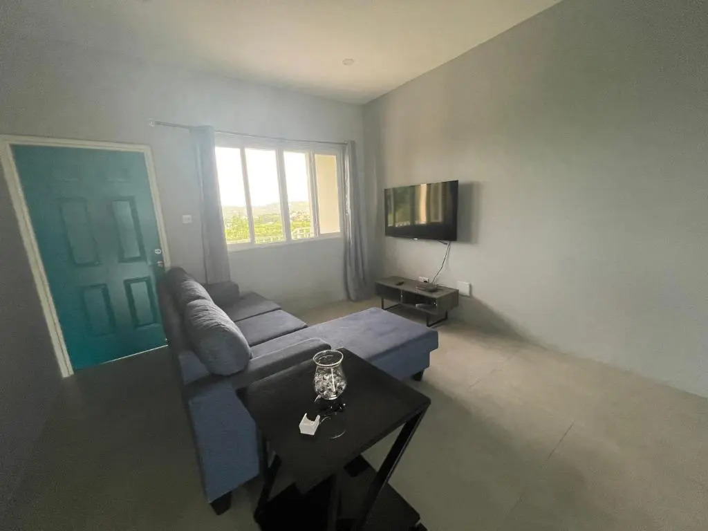 Hilltop Condos Unit #2