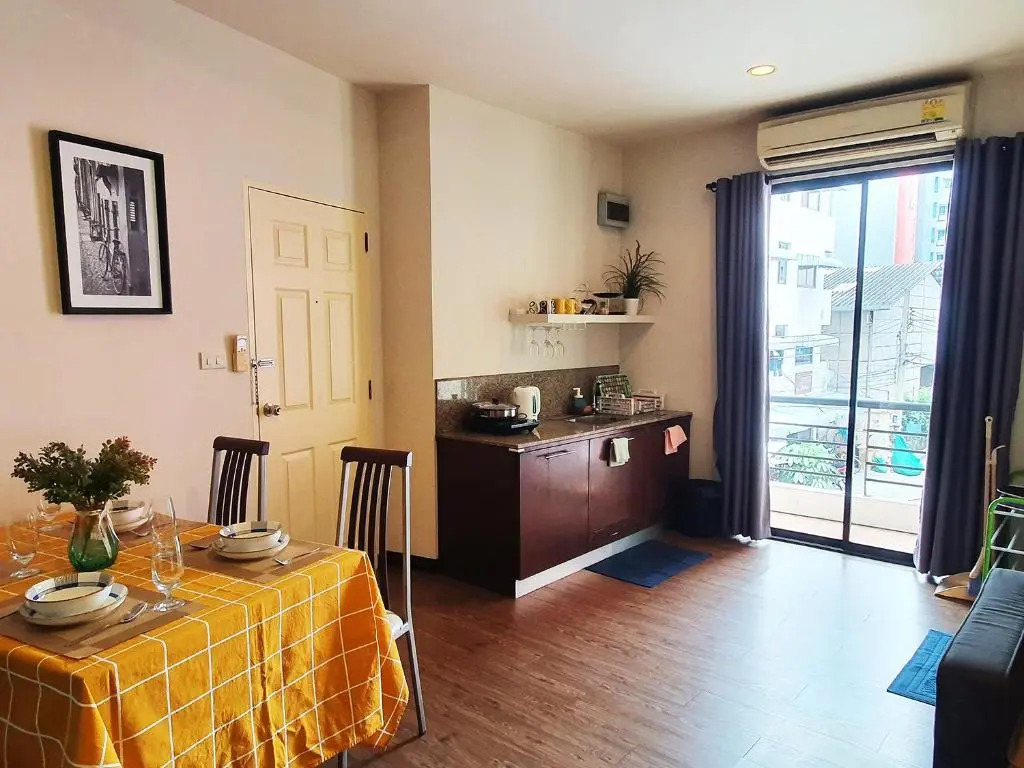 552 Residence