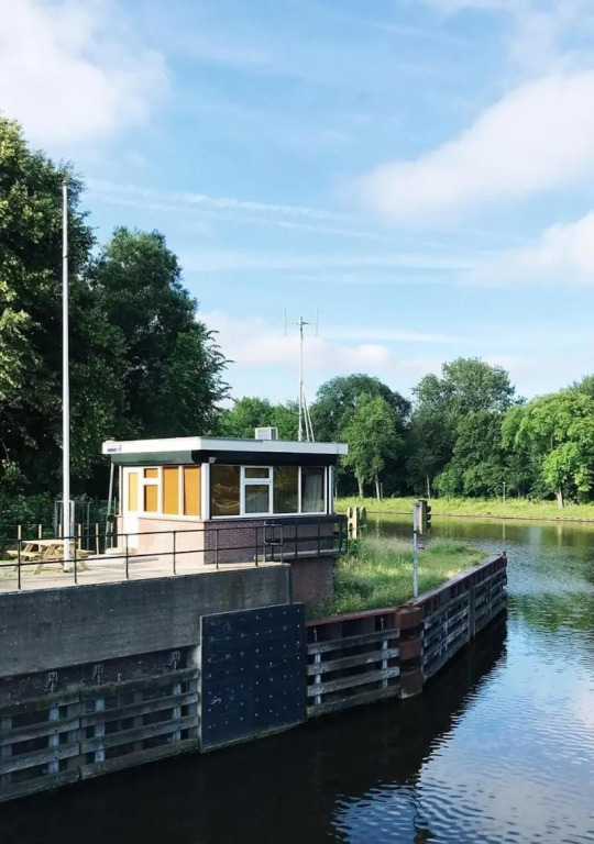 SWEETS - Buiksloterdraaibrug