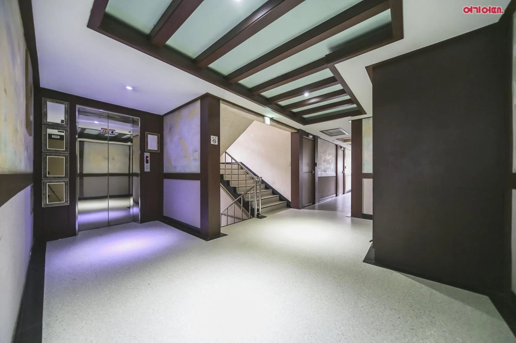 Goodstay World Hotel