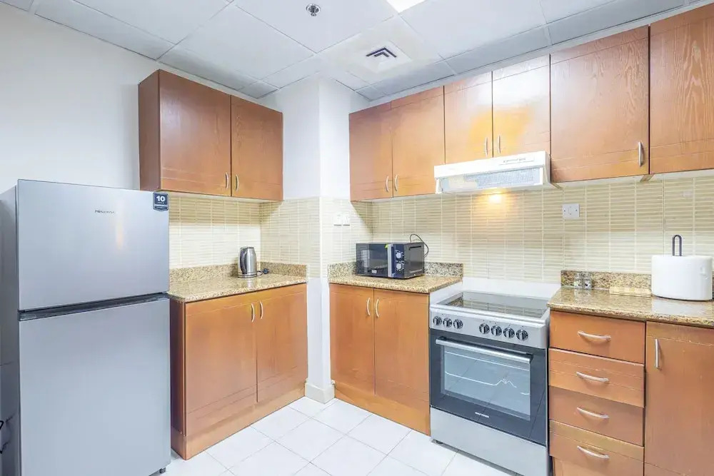 SuperHost - Tranquil Oasis in the Heart of Dubai Lakepoint N2