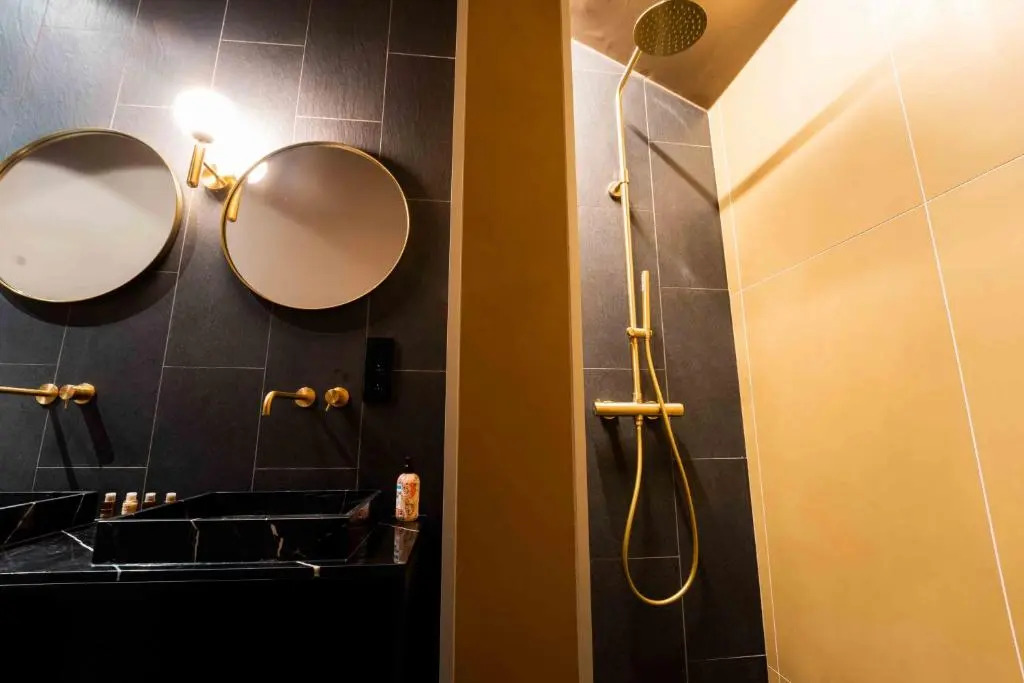 Luxury Penthouse & Terrace - Mons City Center