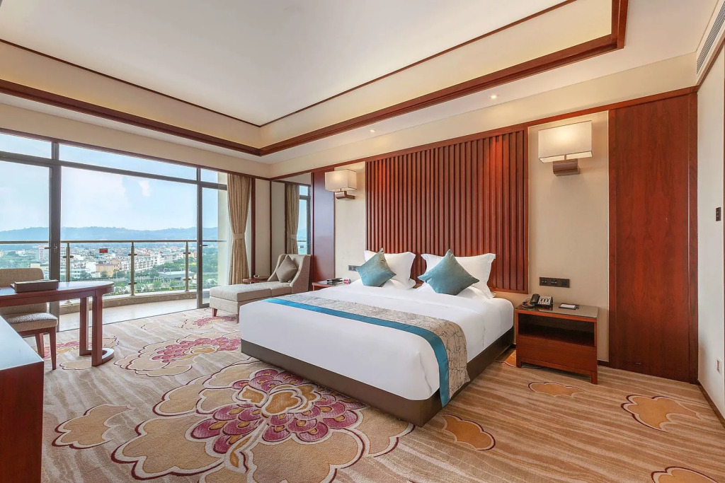 Ramada by Wyndham Kunming YiLiang