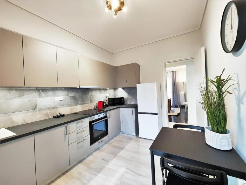 Etolou B5 - by Verde Apartments