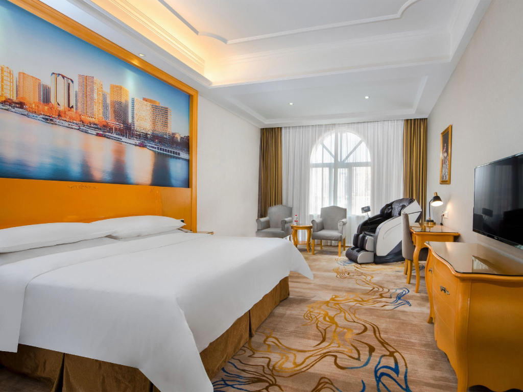 Vienna Hotel Shenzhen Longgang Dayun Center Branch