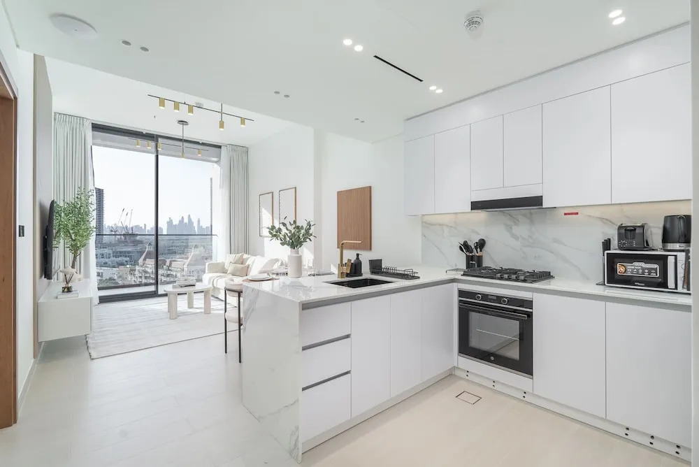Ravishing 1 Bedroom in Binghatti Amber