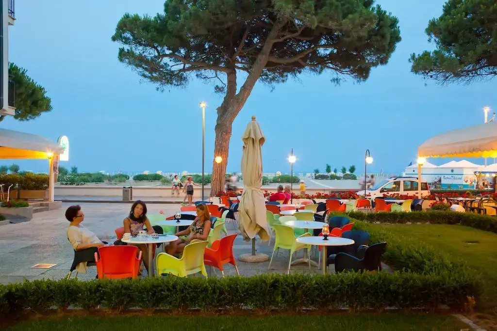 Marina Palace Hotel