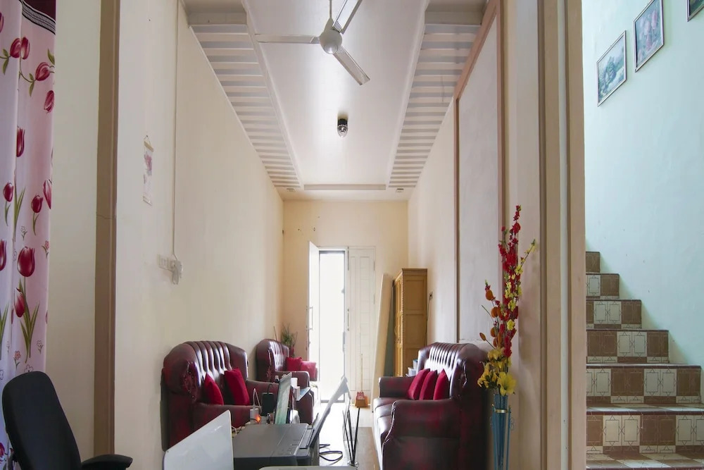 Hotel O Kalista Guest House Syariah