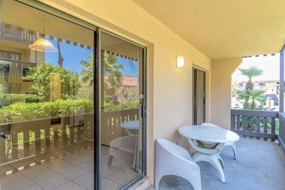 Tiki 141 - 1br Condo Sleeps 6 Close To The Beach 1 Bedroom Condo
