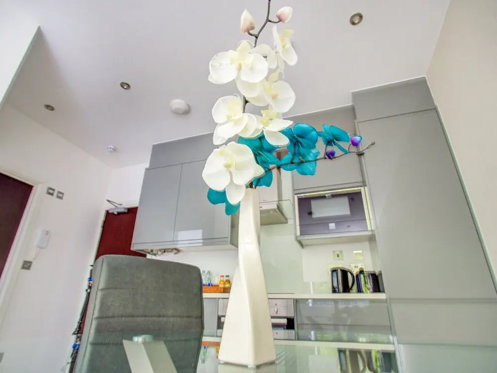 Simplistic Apartment in Milton Keynes near Willen Lake