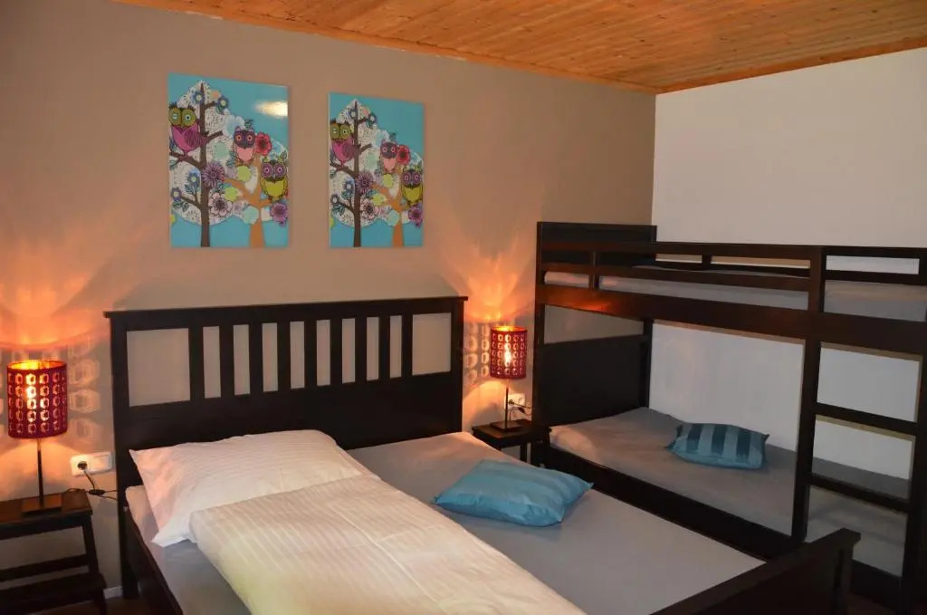 Dahoam by Sarina - Rooms  Suites