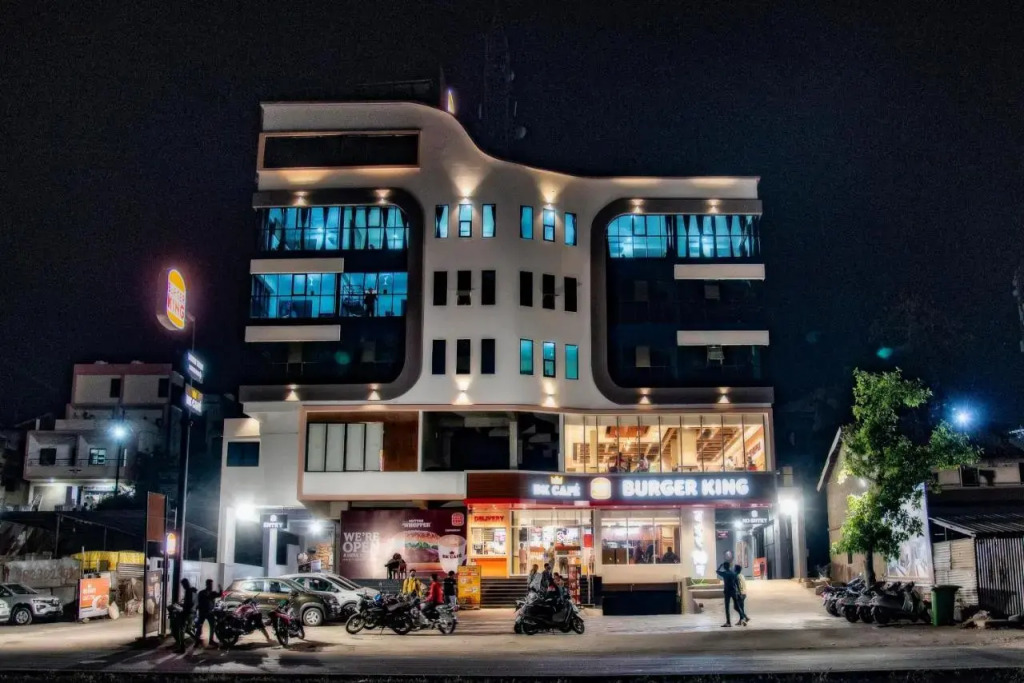 Hotel Jurkis, Kolhapur