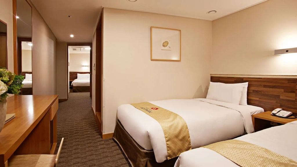 Hotel Skypark Myeongdong 1
