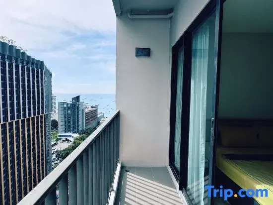 The Base Pattaya Condominium
