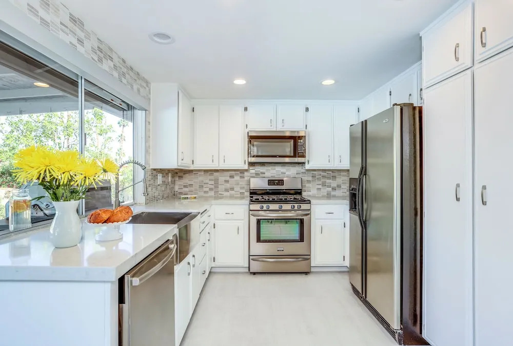 E Amarillo Home 4 Bedrooms 3 Bathrooms Home