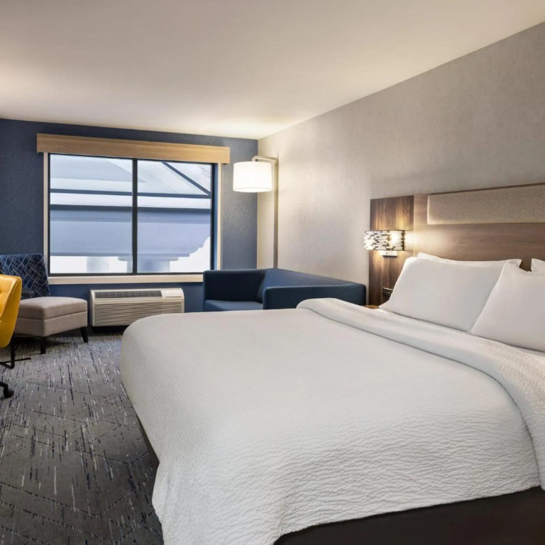 Holiday Inn Express Syracuse Airport by IHG