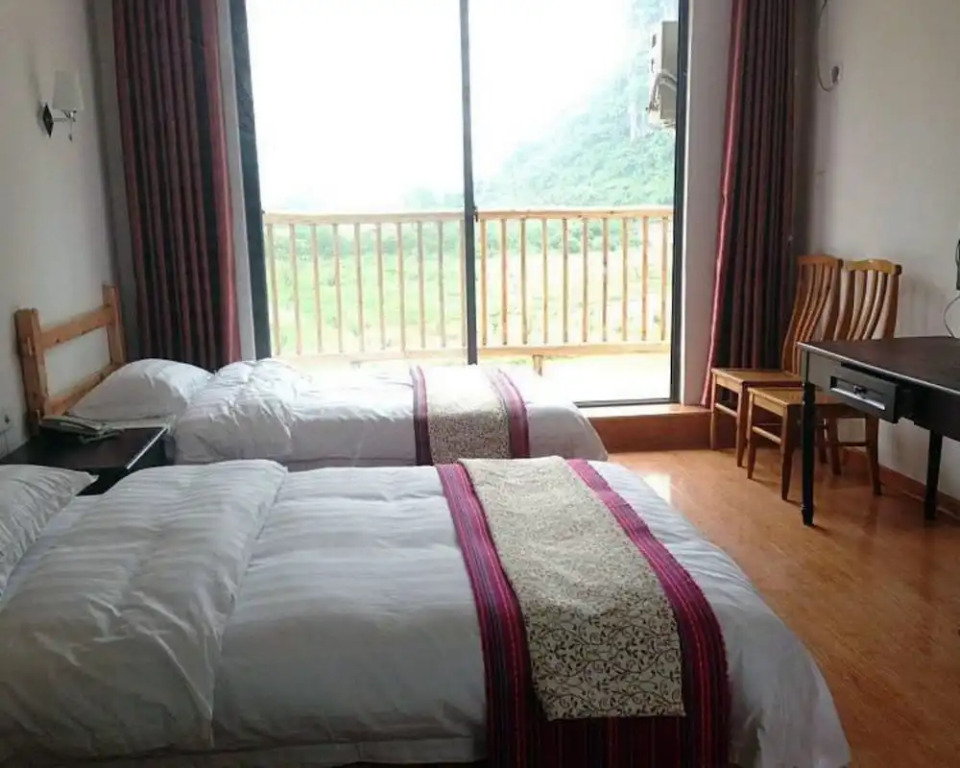 Yangshuo Pure Joy Resort