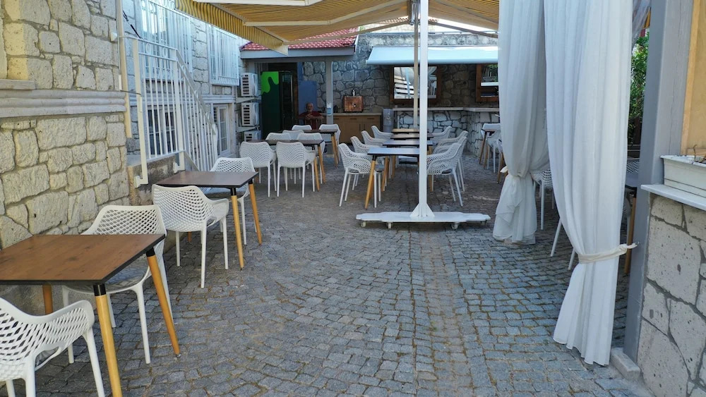 Neva Hotel Alaçatı
