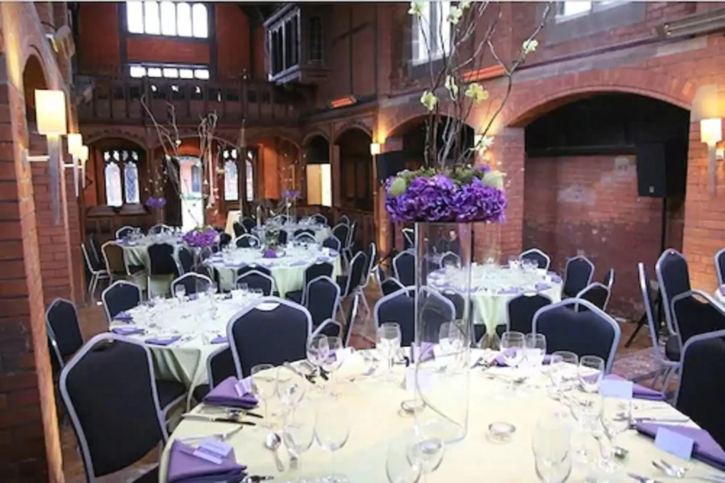 The Pillar Hotel