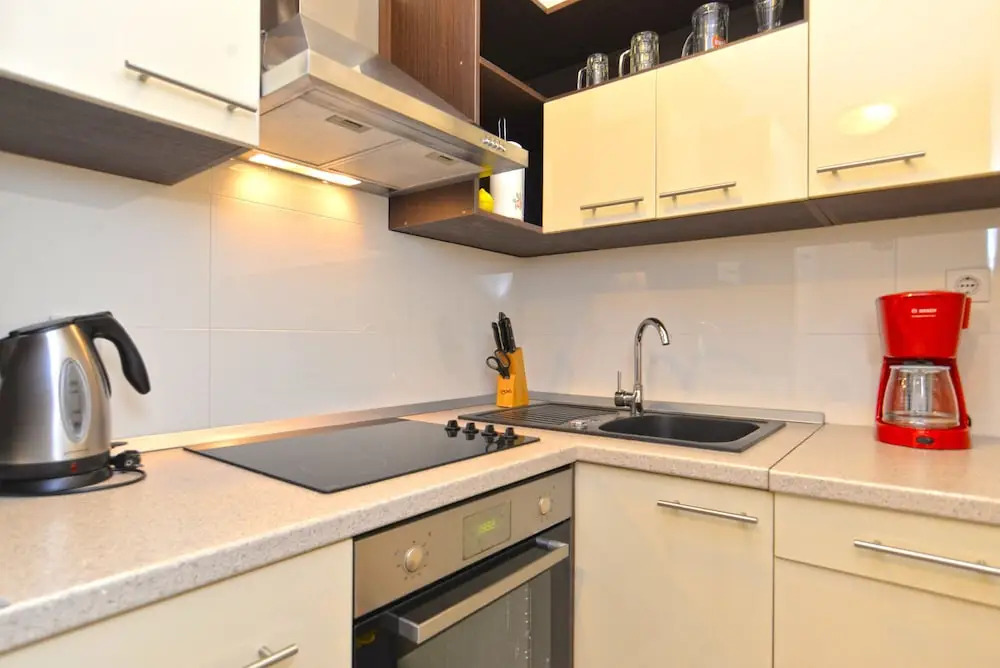 Apartment 628