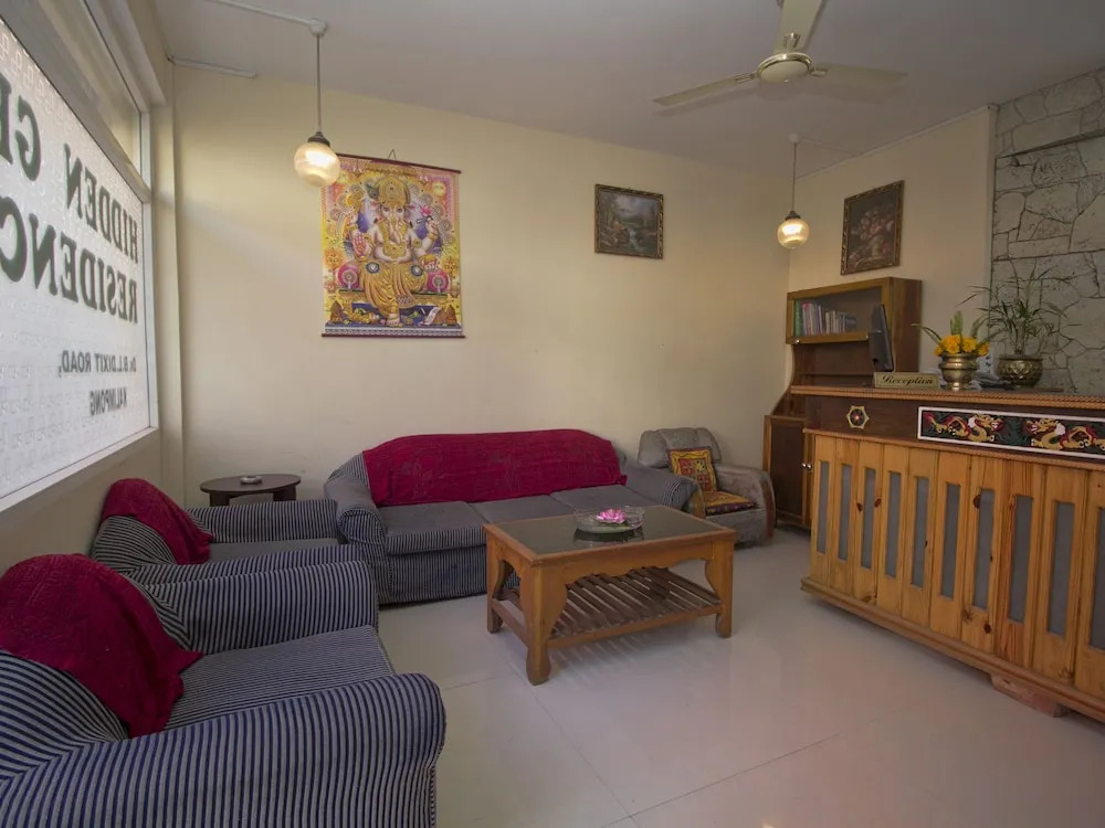 OYO 23353 Hidden Gem Residency