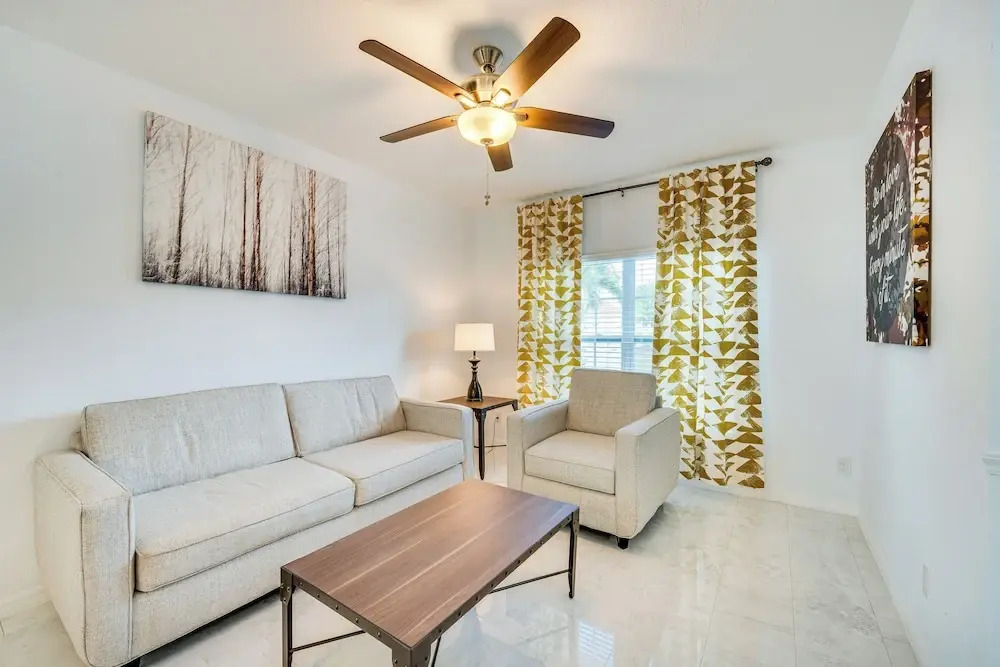 Bright Davenport Home ~ 11 Mi to Disney!