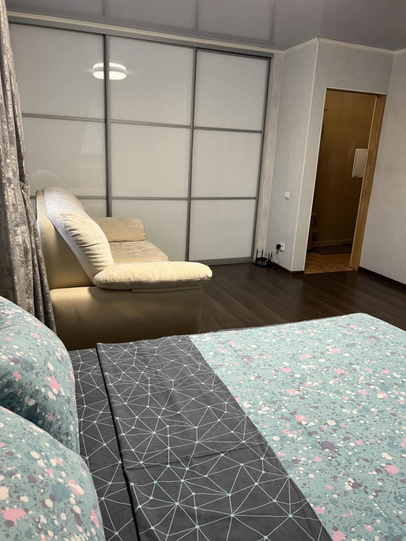 Katy Home (Кэти Хоум) на улице Азина