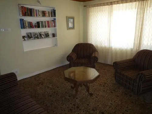 Snow Leopard Lodge